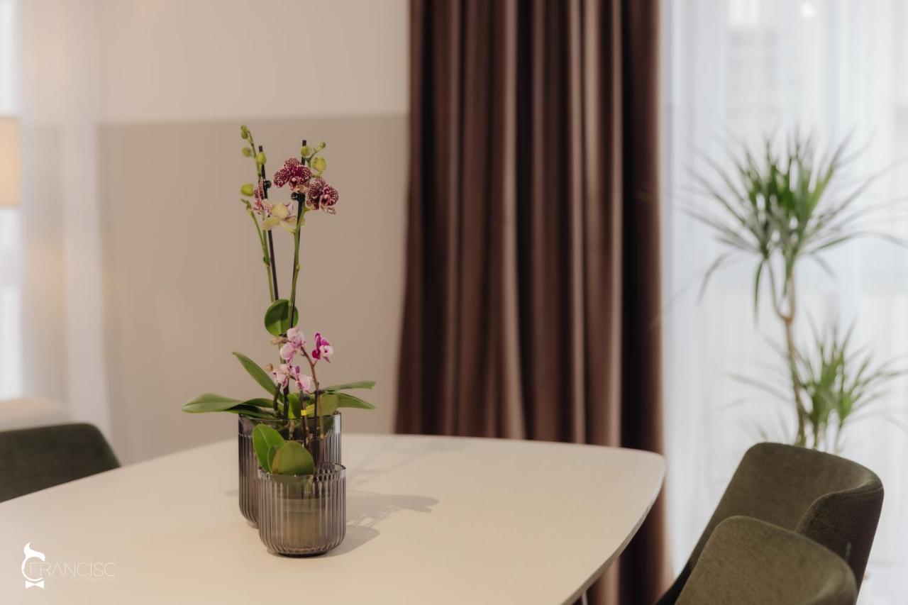 קלוז'-נאפוקה Zen Garden Apartments מראה חיצוני תמונה