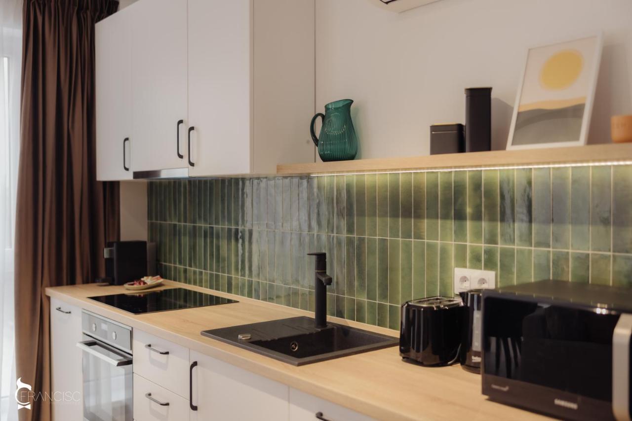 קלוז'-נאפוקה Zen Garden Apartments מראה חיצוני תמונה