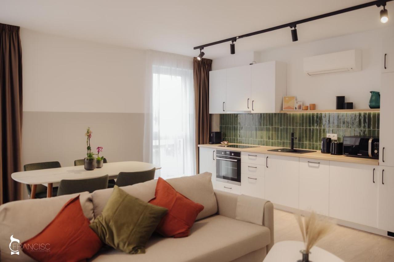 קלוז'-נאפוקה Zen Garden Apartments מראה חיצוני תמונה