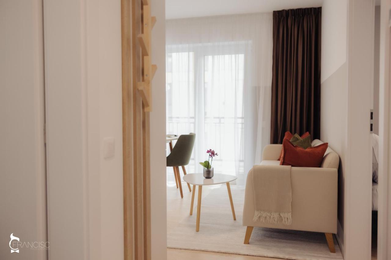 קלוז'-נאפוקה Zen Garden Apartments מראה חיצוני תמונה
