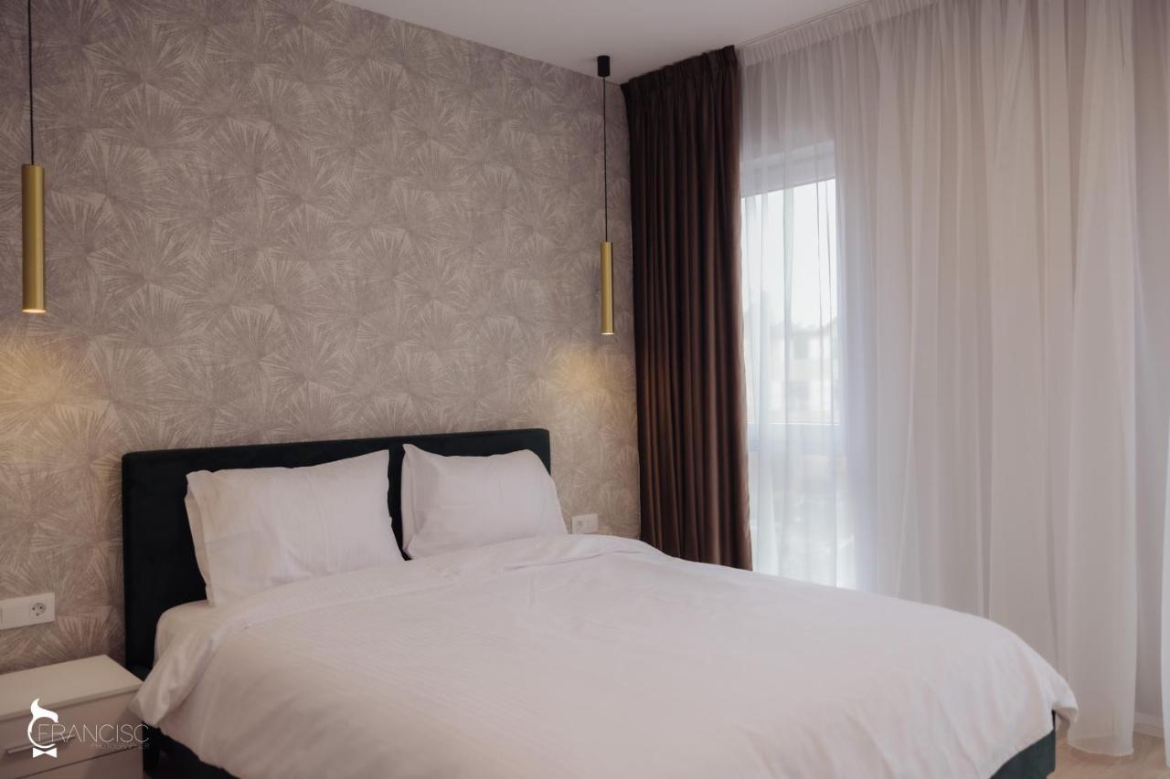 קלוז'-נאפוקה Zen Garden Apartments מראה חיצוני תמונה