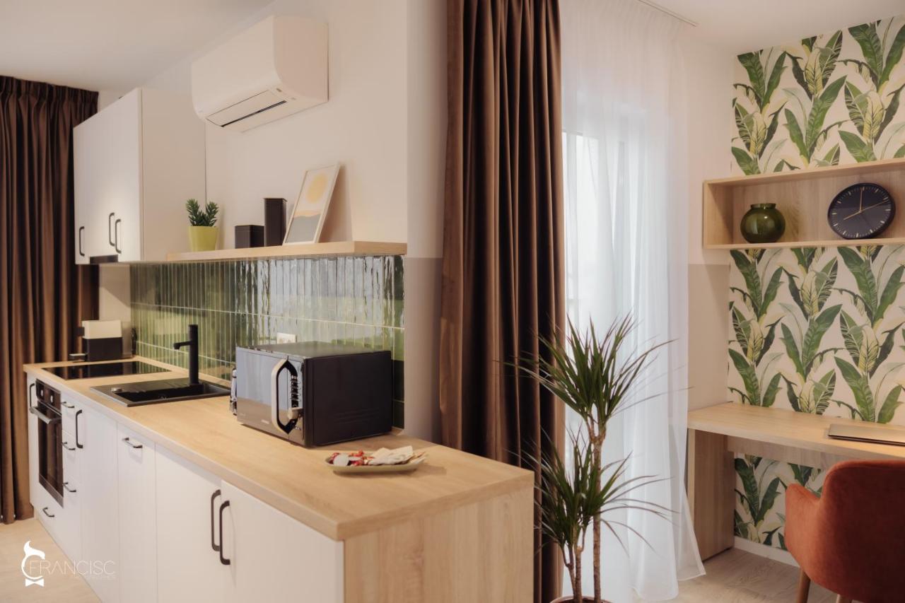קלוז'-נאפוקה Zen Garden Apartments מראה חיצוני תמונה